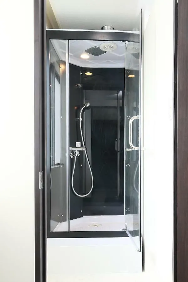 Ibasho Hiroo 4F Apartment Tokyo Japan